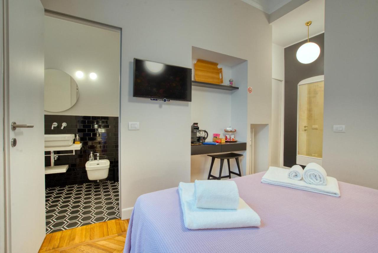 Dimora Claudia - Elegante Matrimoniale Con Bagno, Private Rooms, Self Check In, No Reception Milánó Kültér fotó